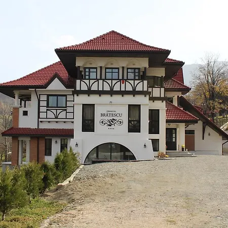 Conacul Bratescu Guest house