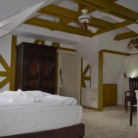 Guest house Conacul Bratescu Bran (Brasov)
