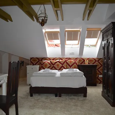Guest house Conacul Bratescu Bran (Brasov)